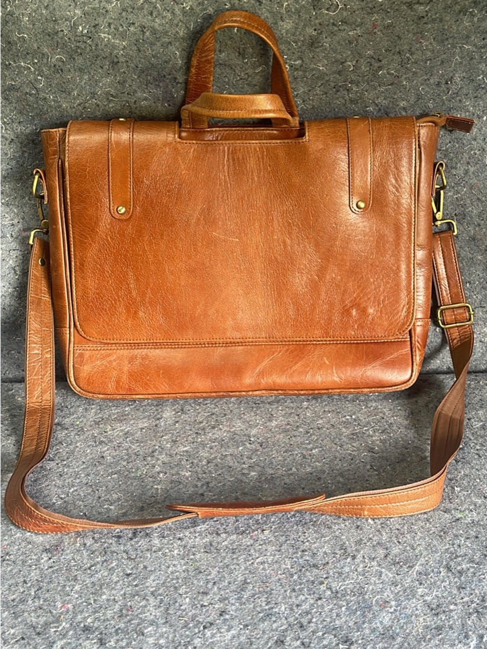 Source Unknown Tan Leather Briefcase Messenger